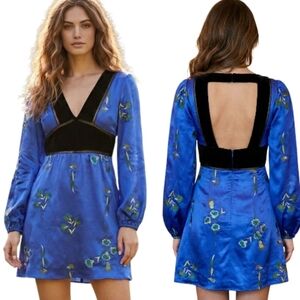 MODCLOTH x FROCK & FRILL Velvet & Satin Embroidered TeaTime Dress - Size 6